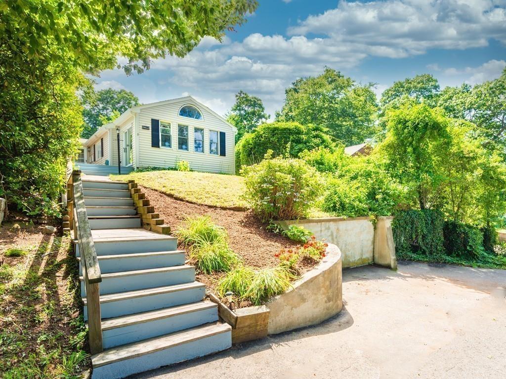 5 Lyons Road Pembroke, MA 02359 - Photo 15 of 24 Gallery Image 15