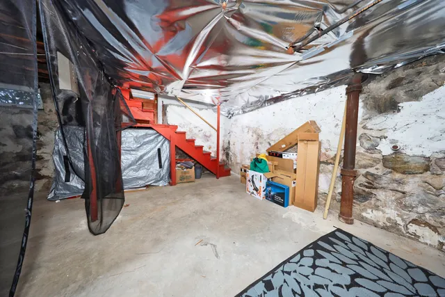 $259,900 | 81 Capitol Avenue, Waterbury, CT 06705