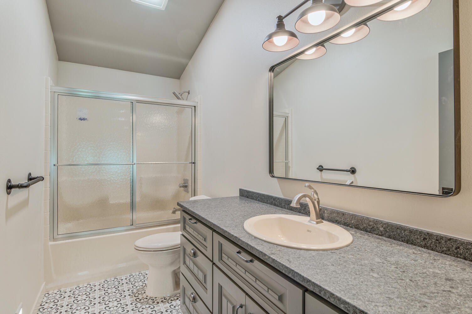 54429 Foster Road Bend, OR 97707 - Photo 22 of 51 54429 Foster Rd., Bend, OR - 39