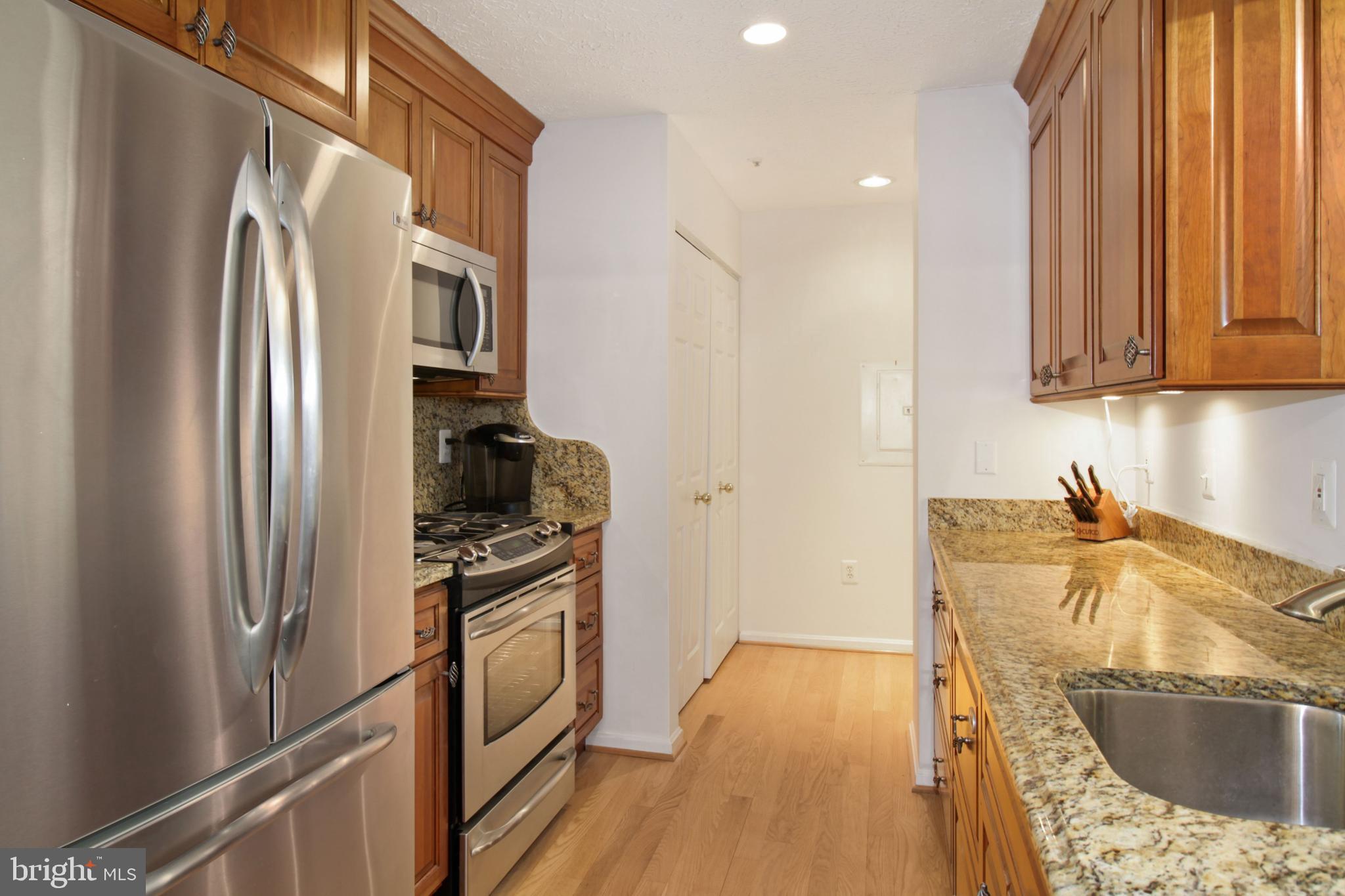 2056 Quaker Way, Unit 14 Annapolis, MD 21401 - Photo 11 of 35