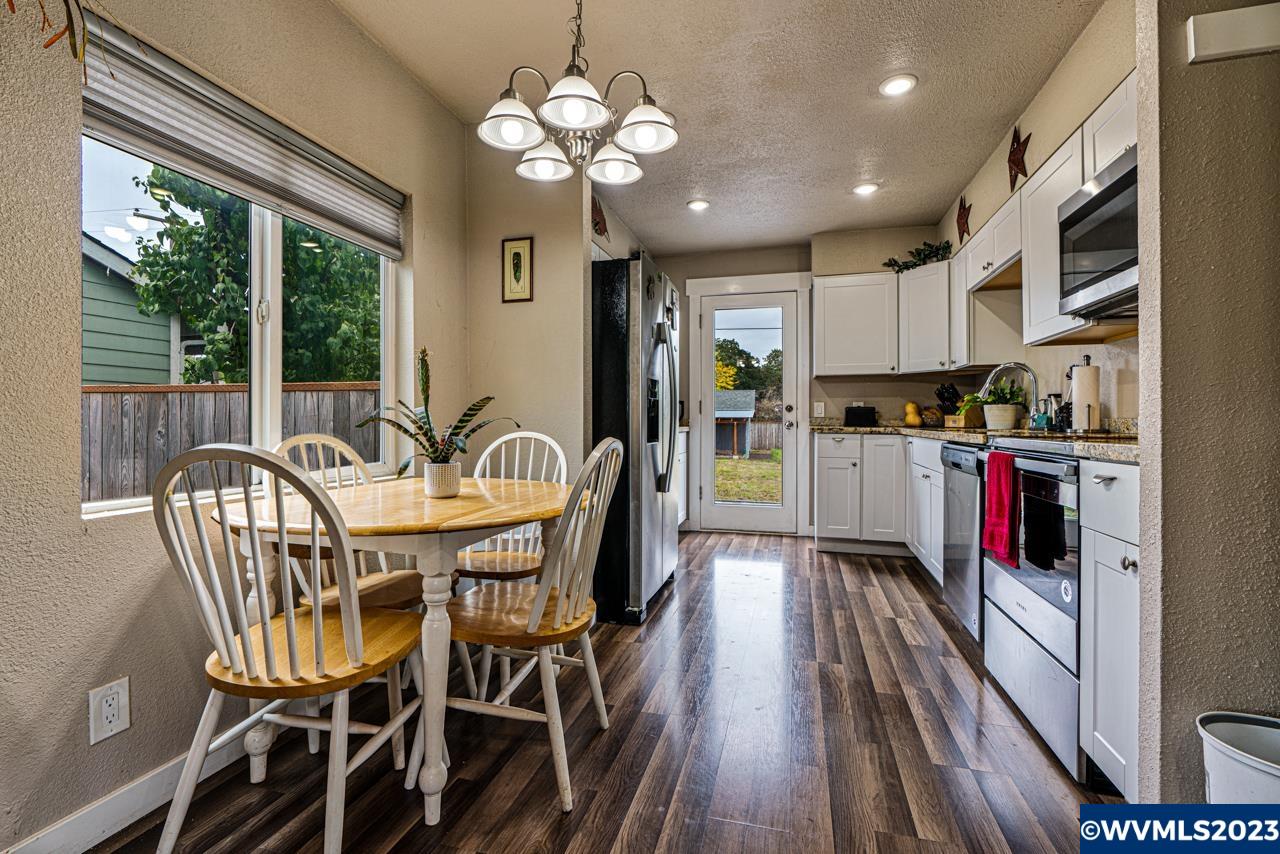 3645 Knox Butte Road East Albany, OR 97322 - Photo 11 of 30 Gallery Image 11