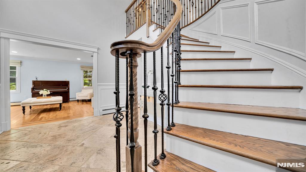 26 Devonshire Road Cresskill, NJ 07626 - Photo 25 of 47