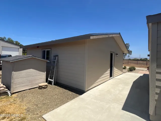 $2,895,000 | 1699 Calzada Avenue, Santa Ynez, CA 93460