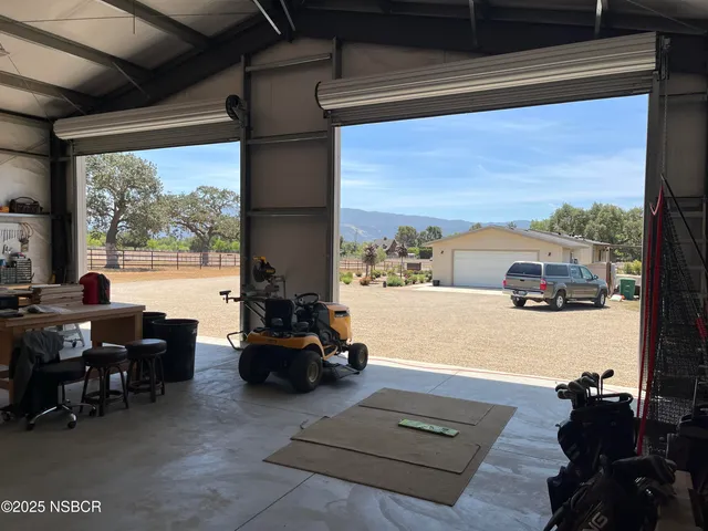 $2,895,000 | 1699 Calzada Avenue, Santa Ynez, CA 93460