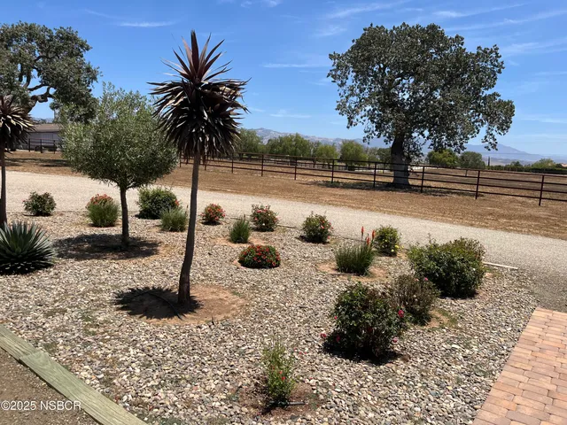 $2,895,000 | 1699 Calzada Avenue, Santa Ynez, CA 93460