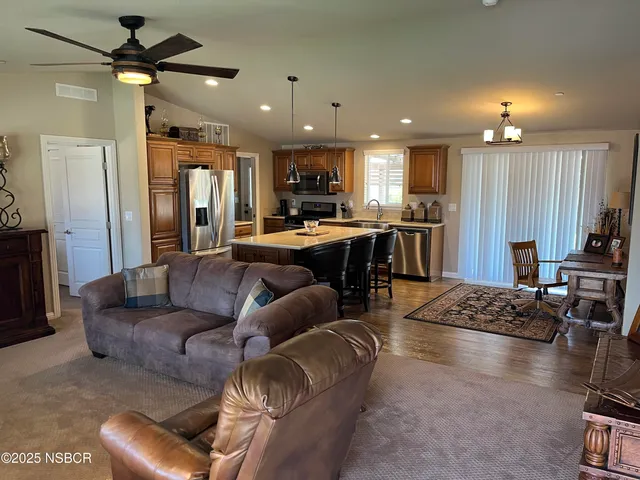 $2,895,000 | 1699 Calzada Avenue, Santa Ynez, CA 93460