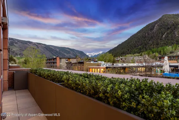 $275,000 | 508 East Cooper Avenue, Unit 201, Aspen, CO 81611