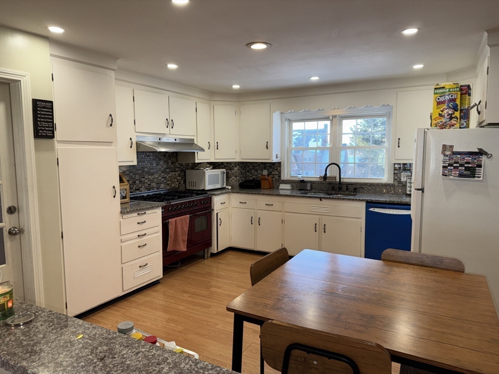 100 Lawrence Street Gardner, MA 01440 - Photo 14 of 37