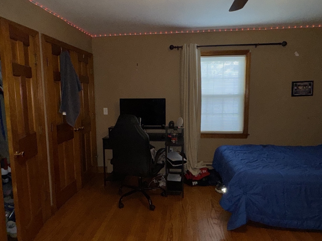 100 Lawrence Street Gardner, MA 01440 - Photo 25 of 38