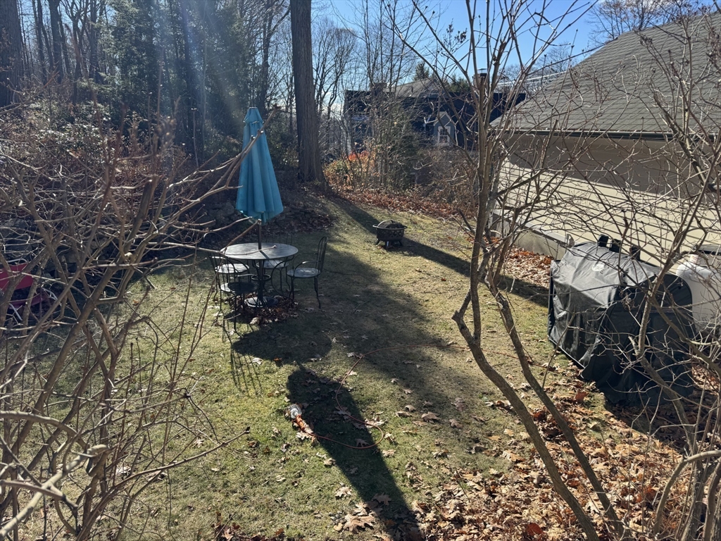 100 Lawrence Street Gardner, MA 01440 - Photo 3 of 38