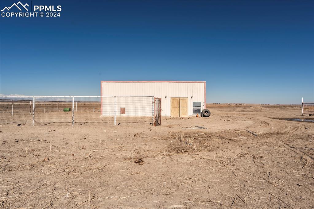 46911 Fields Road Avondale, CO 81022 - Photo 46 of 46