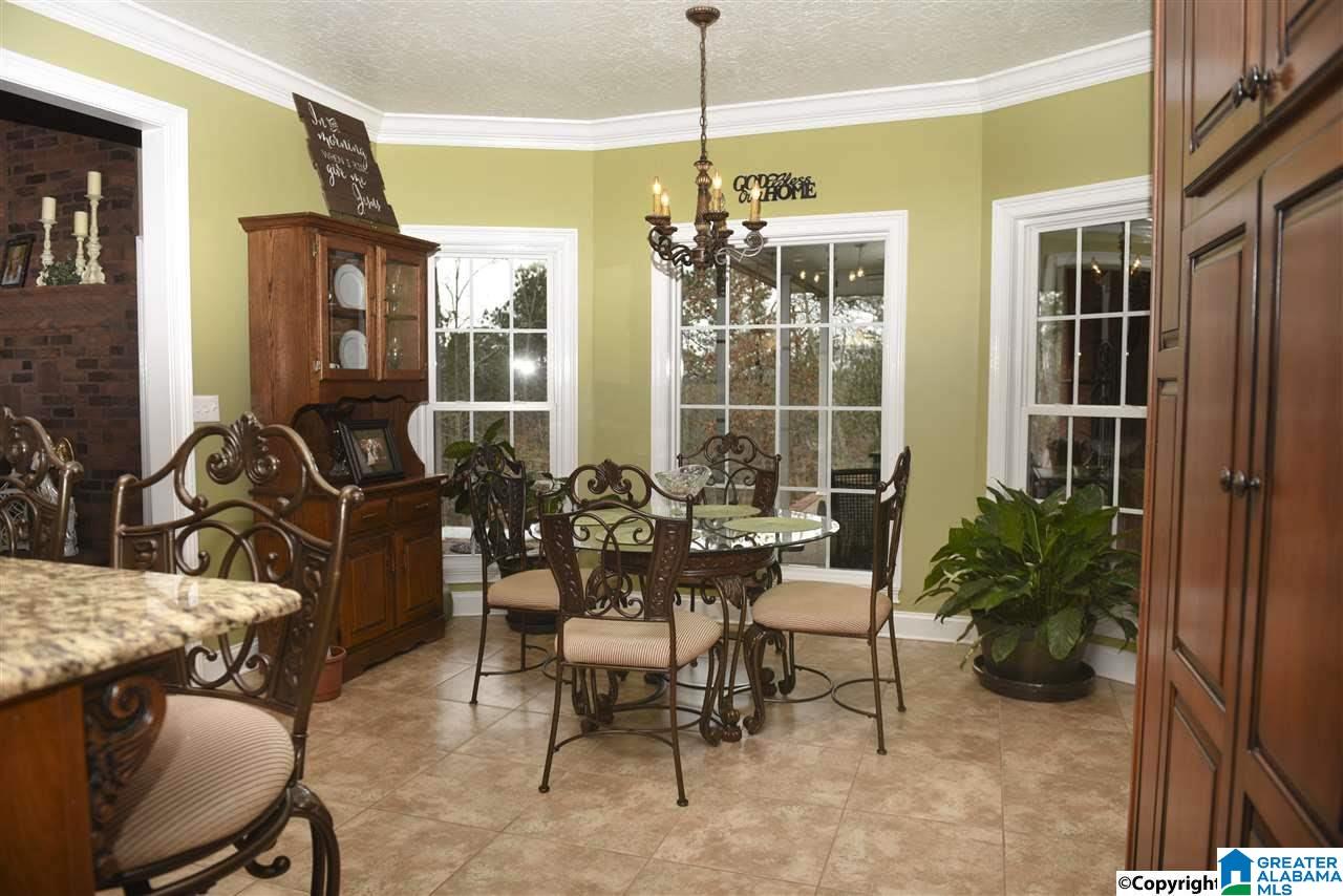 5517 Colvin Gap Gadsden, AL 35905 - Photo 6 of 16