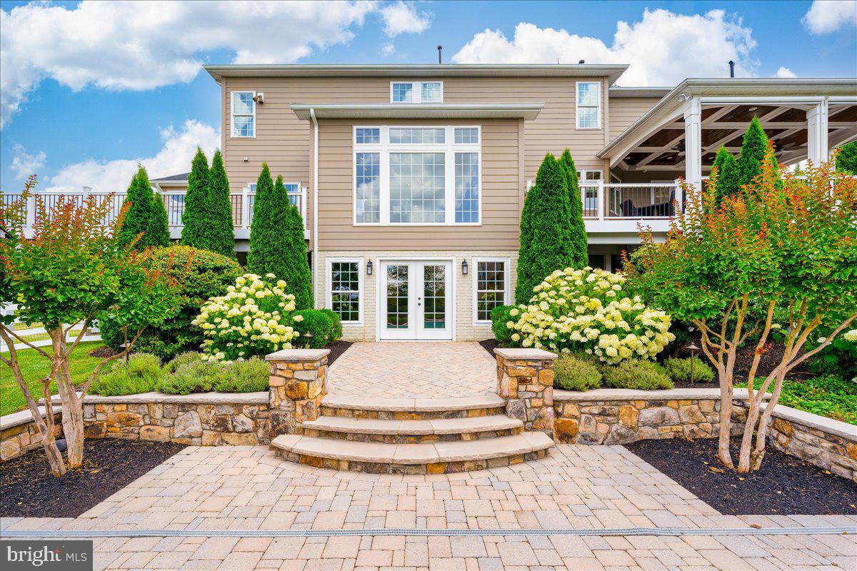 3208 Flagstick Drive Mount Airy, MD 21771 - Photo 105 of 135 Back leading to pool