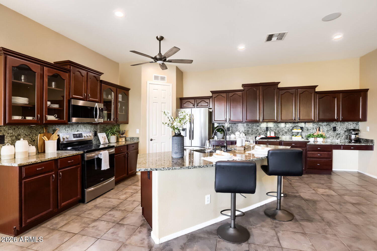 9386 South 181st Drive Goodyear, AZ 85338 - Photo 9 of 27