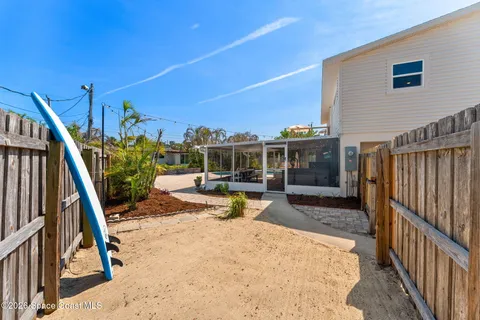 $749,900 | 279 Marion Street, Indian Harbour Beach, FL 32937