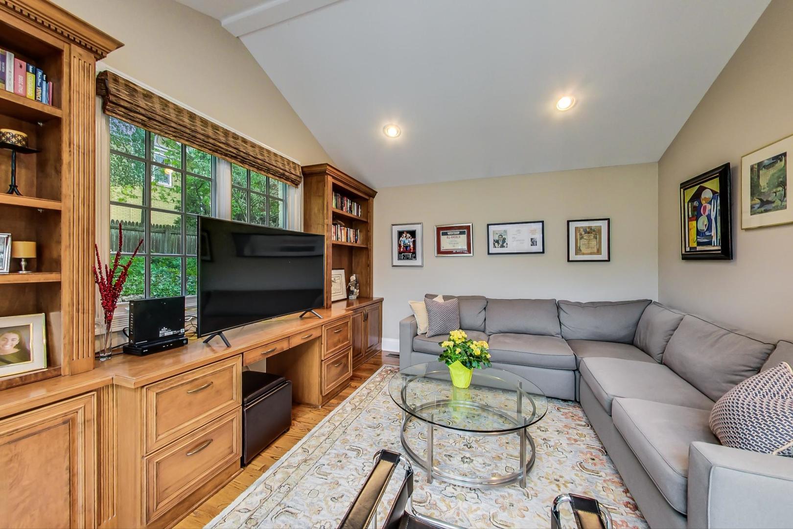 200 Church Road Winnetka, IL 60093 - Photo 14 of 42
