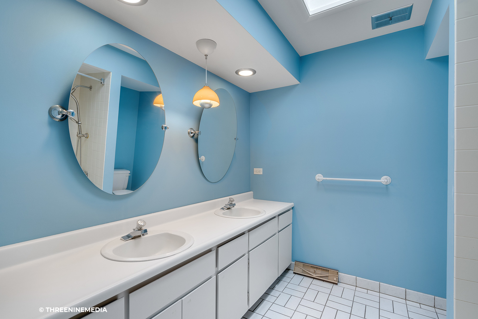 211 Greenwood Road Elgin, IL 60120 - Photo 25 of 35