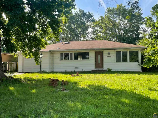 $75,000 | 3404 Southwest Burlingame Road, Topeka, KS 66611