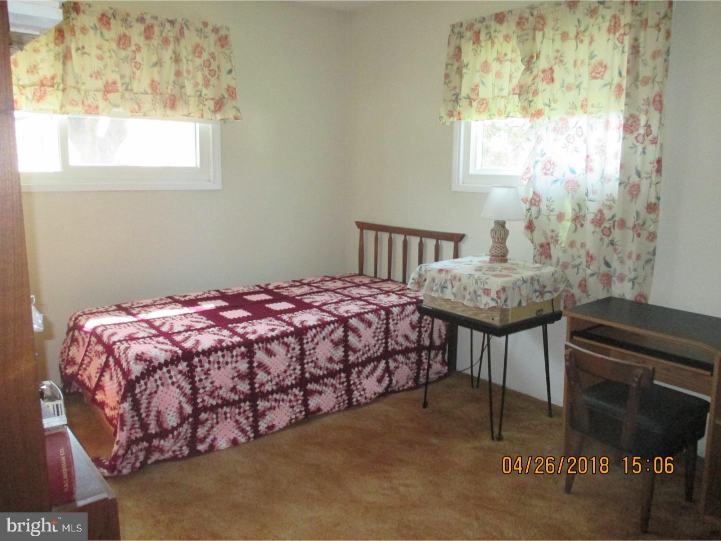 1431 Buttonwood Lane Warminster, PA 18974 - Photo 14 of 20 Bedroom 3
