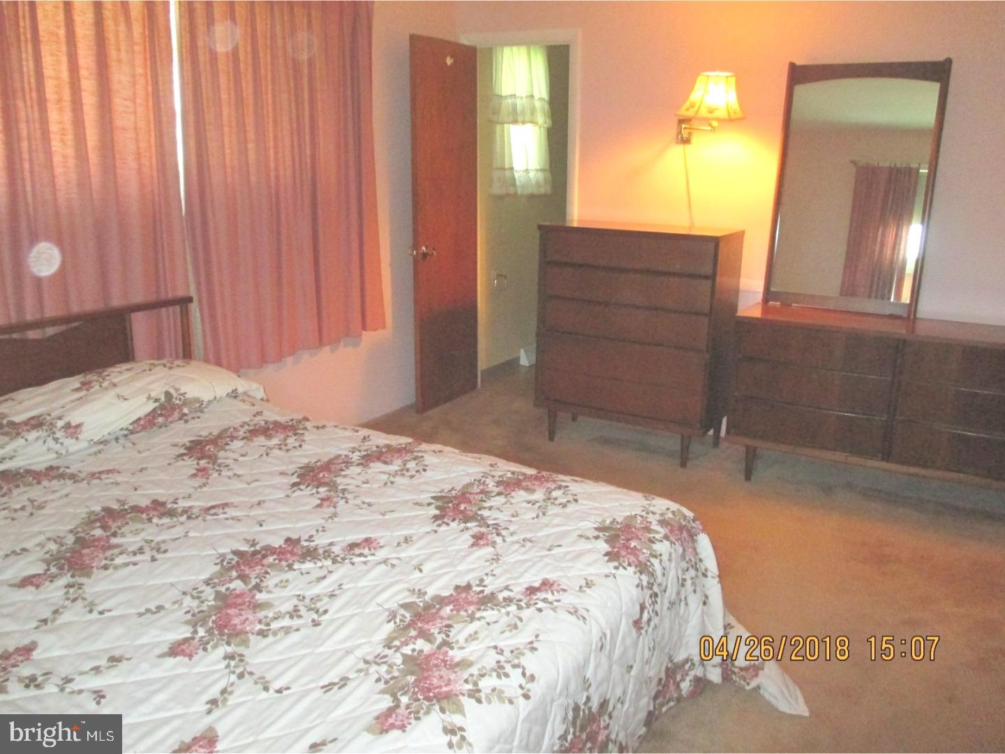 1431 Buttonwood Lane Warminster, PA 18974 - Photo 17 of 20 Bedroom - Main