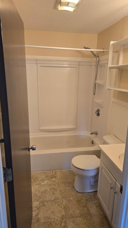 176 Maple Avenue, Unit 131 Rutland, MA 01543 - Photo 4 of 7