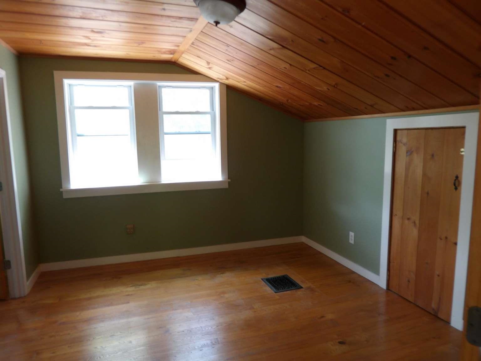 252 Spring Road Tunbridge, VT 05077 - Photo 14 of 20