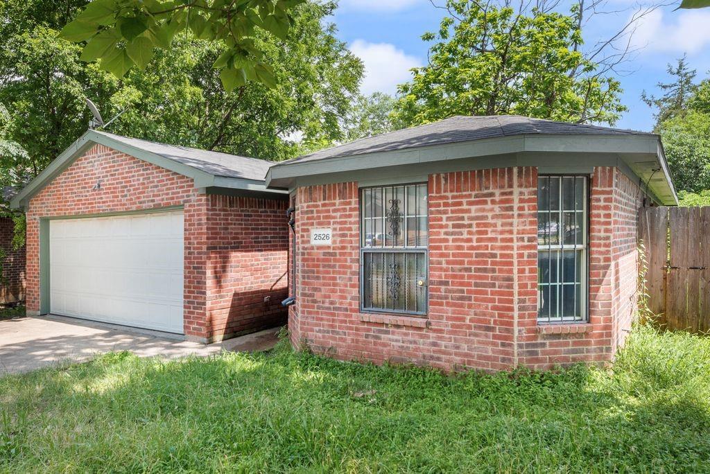 2526 Exeter Avenue Dallas, TX 75216 - Photo 2 of 19