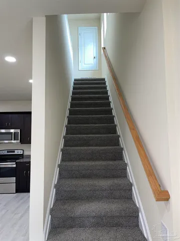 a view of entryway and hall