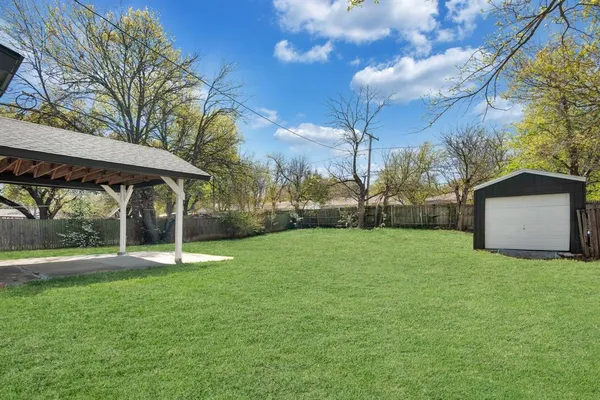 $284,900 | 606 Hillcrest Street, Mansfield, TX 76063