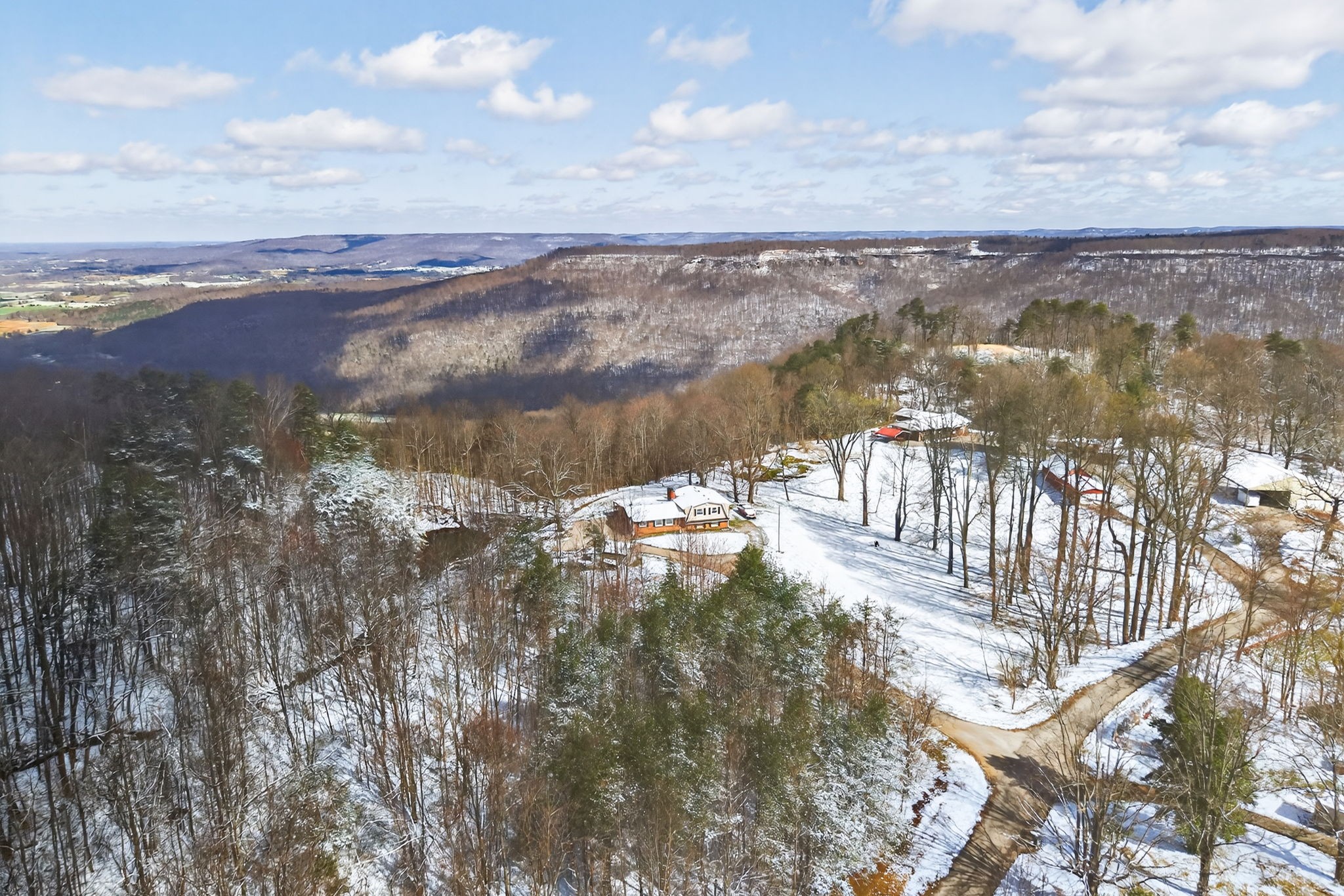 193 Spur Road Sparta, TN 38583 - Photo 1 of 45