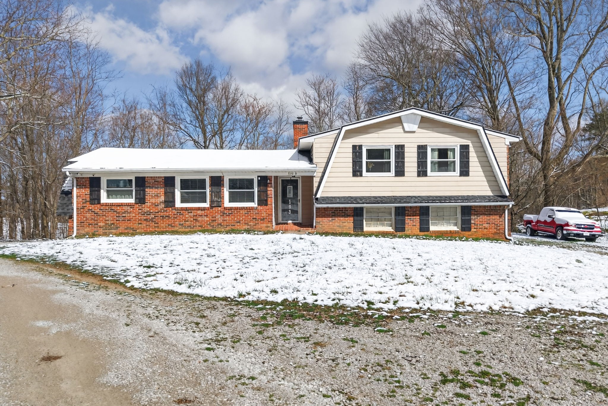 193 Spur Road Sparta, TN 38583 - Photo 8 of 45