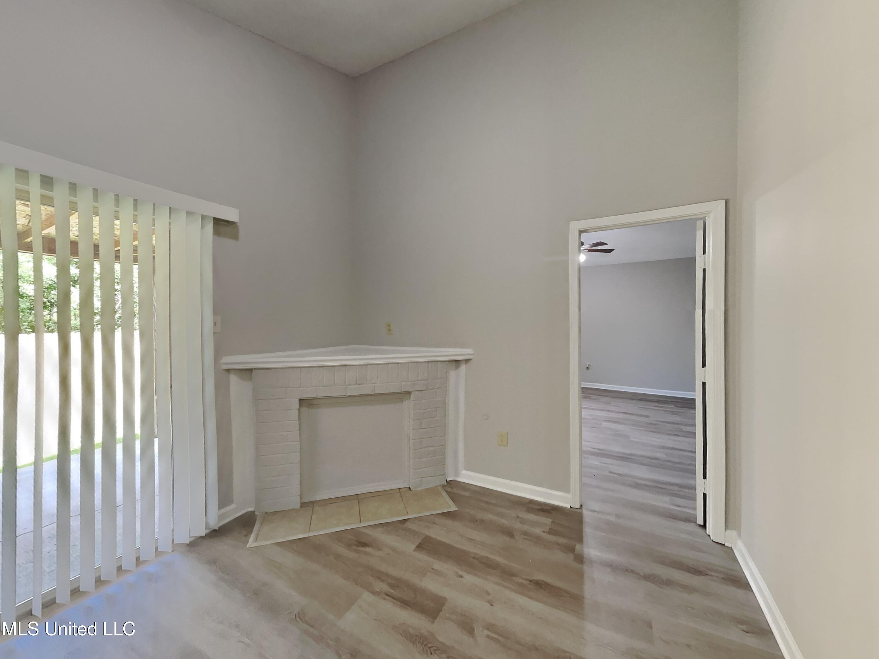 1175 Wilson Ridge Lake Cormorant, MS 38641 - Photo 3 of 16 2_Image_gmVeuXs5BY