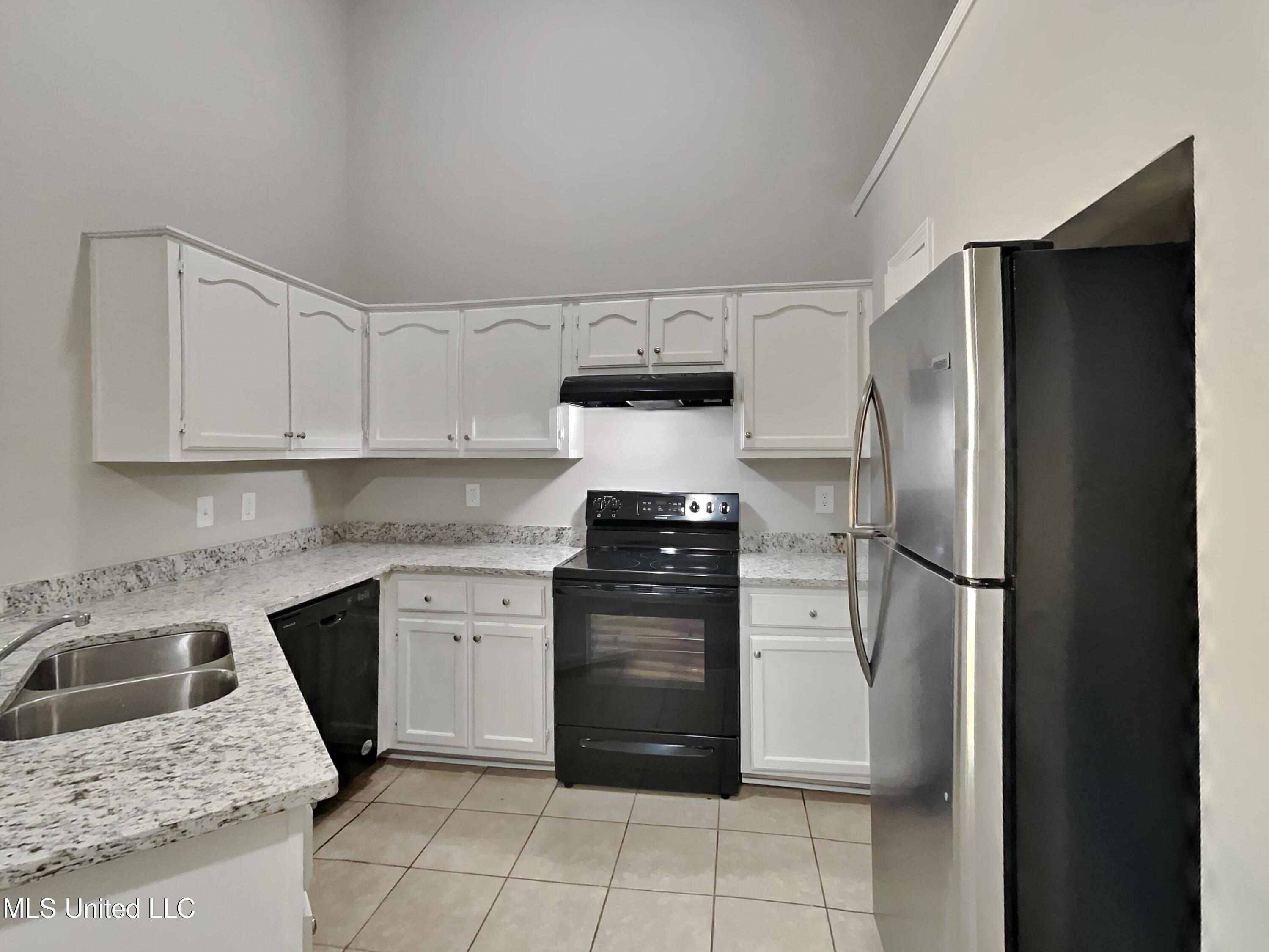 1175 Wilson Ridge Lake Cormorant, MS 38641 - Photo 5 of 16 4_Image_speDQaedqH