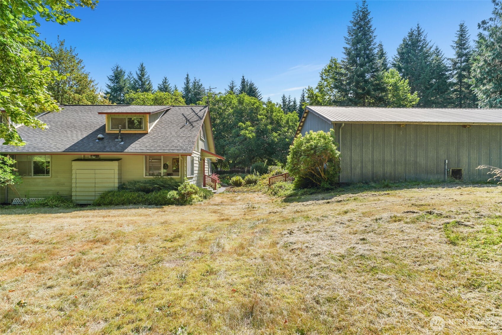8815 Prather Road Southwest Centralia, WA 98531 - Photo 29 of 40 a front view of a house with a yard