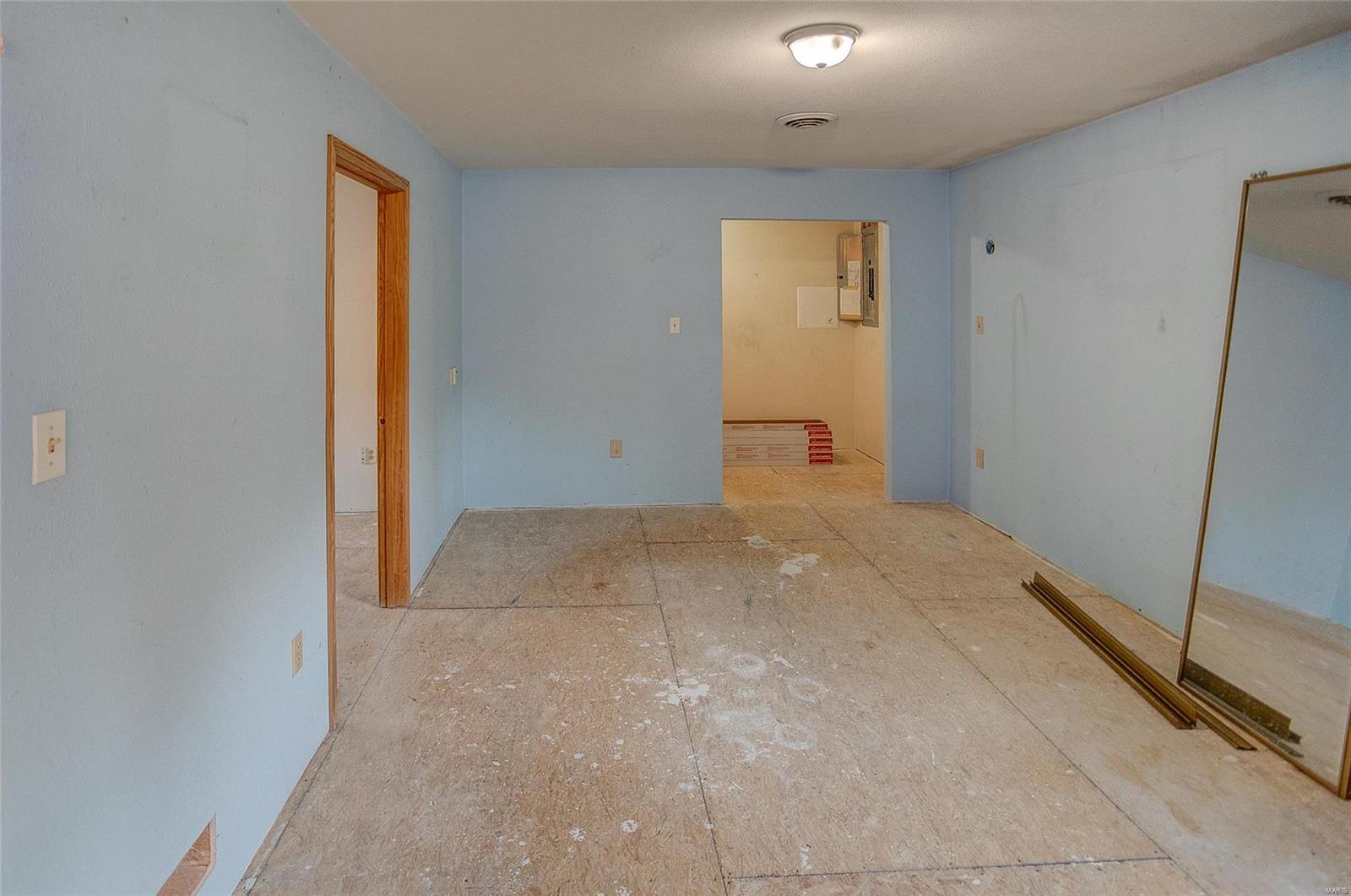 24401 Florida Road Ashley, IL 62808 - Photo 57 of 81
