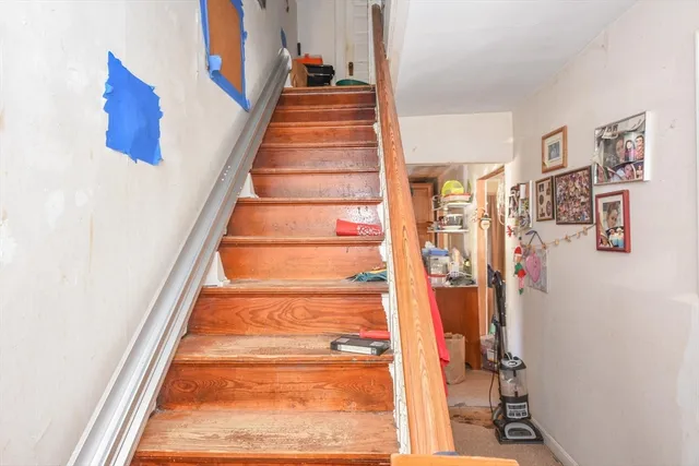 $410,000 | 22 Pleasant Street, Groveland, MA 01834