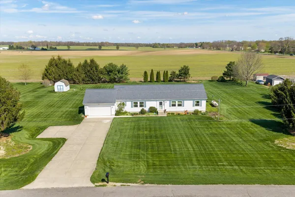 $340,000 | 70915 Sterling Drive, Edwardsburg, MI 49112