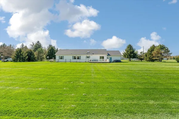 $340,000 | 70915 Sterling Drive, Edwardsburg, MI 49112