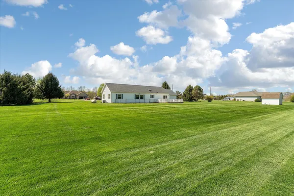 $340,000 | 70915 Sterling Drive, Edwardsburg, MI 49112