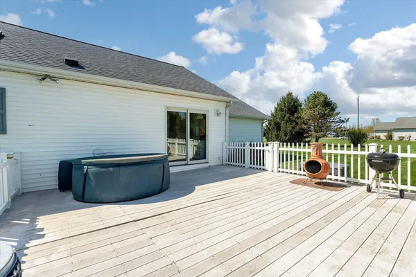 $340,000 | 70915 Sterling Drive, Edwardsburg, MI 49112
