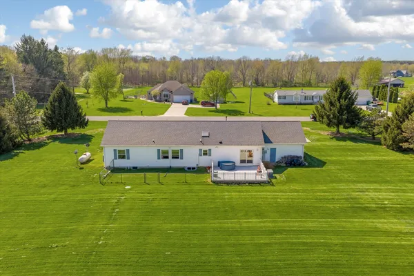 $340,000 | 70915 Sterling Drive, Edwardsburg, MI 49112