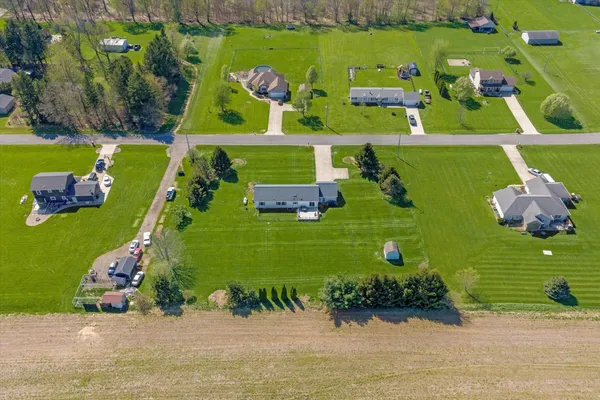 $340,000 | 70915 Sterling Drive, Edwardsburg, MI 49112