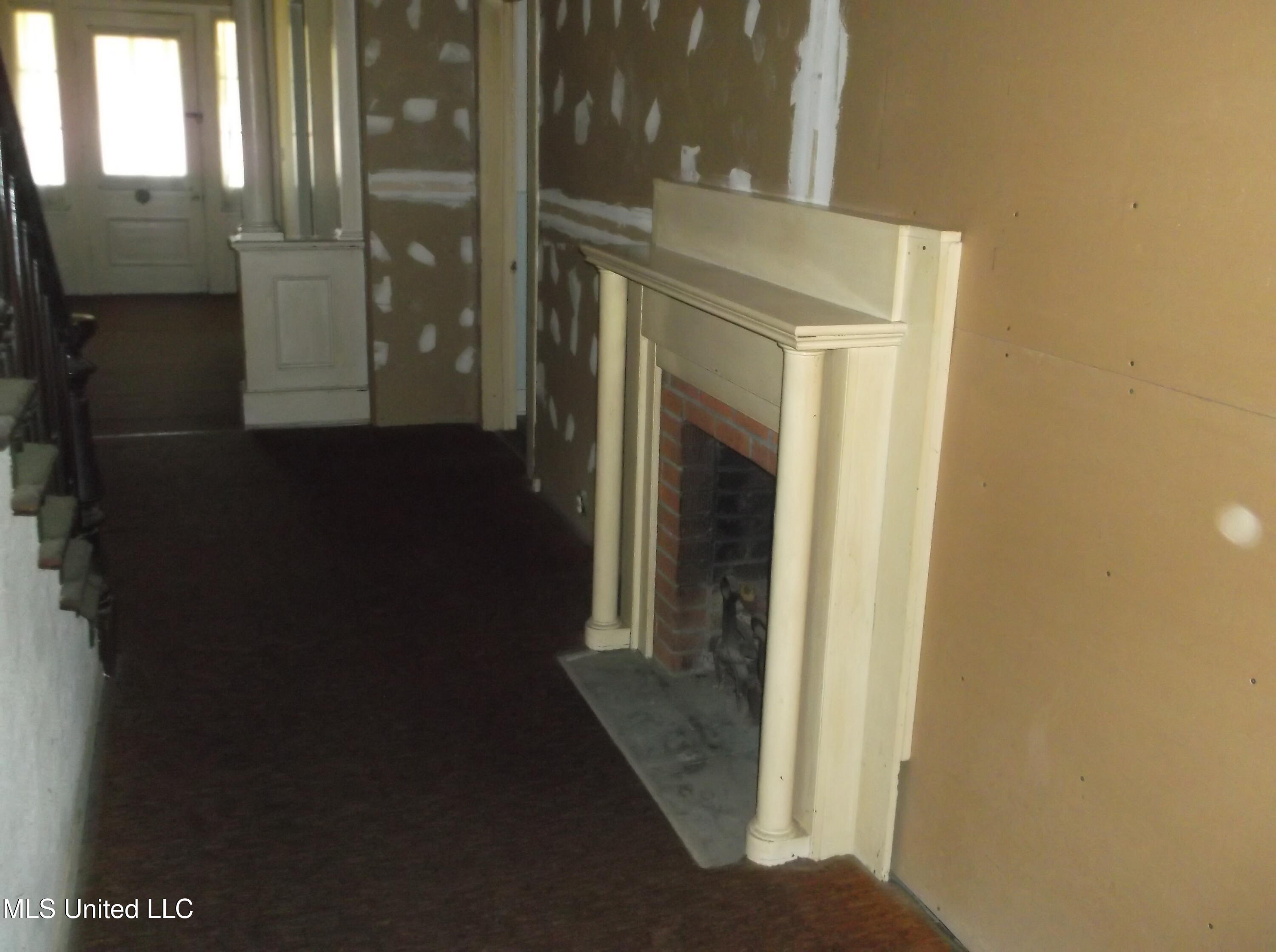 608 Peters Street Summit, MS 39666 - Photo 13 of 20 DSCF4598