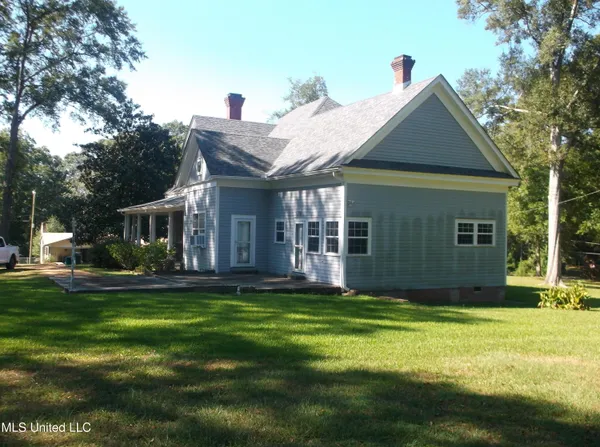 $149,000 | 608 Peters Street, Summit, MS 39666