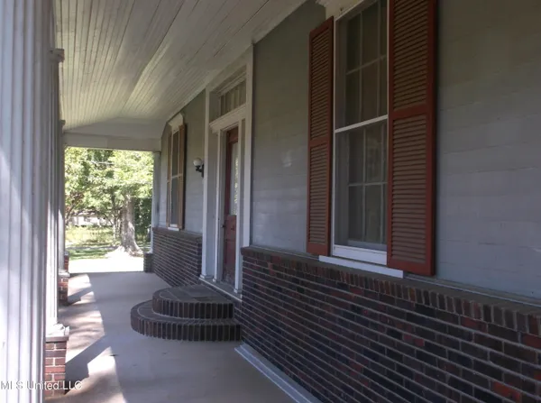 $149,000 | 608 Peters Street, Summit, MS 39666