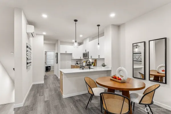 $684,995 | 16111 36th Avenue West, Unit K3, Lynnwood, WA 98087