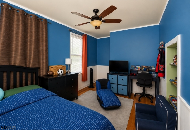 21 Fitzherbert Street Bloomfield, NJ 07003 - Photo 9 of 25