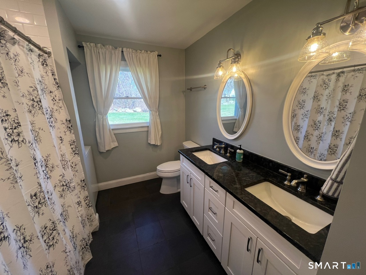 94 Elmridge Road Stonington, CT 06379 - Photo 13 of 30