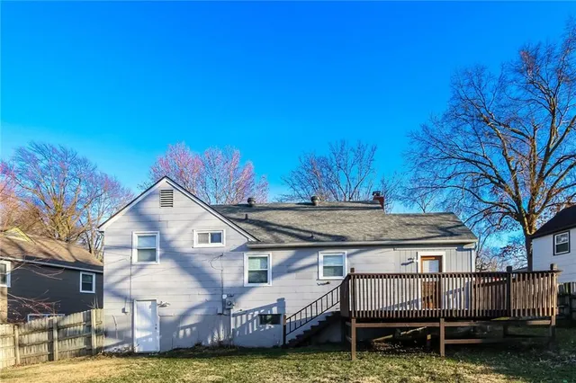 $1,580 | 2624 South Evanston Avenue, Independence, MO 64052