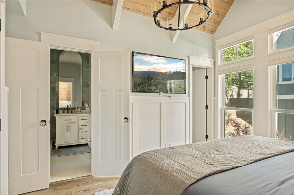 27589 West Shore Road Lake Arrowhead, CA 92352 - Photo 30 of 42